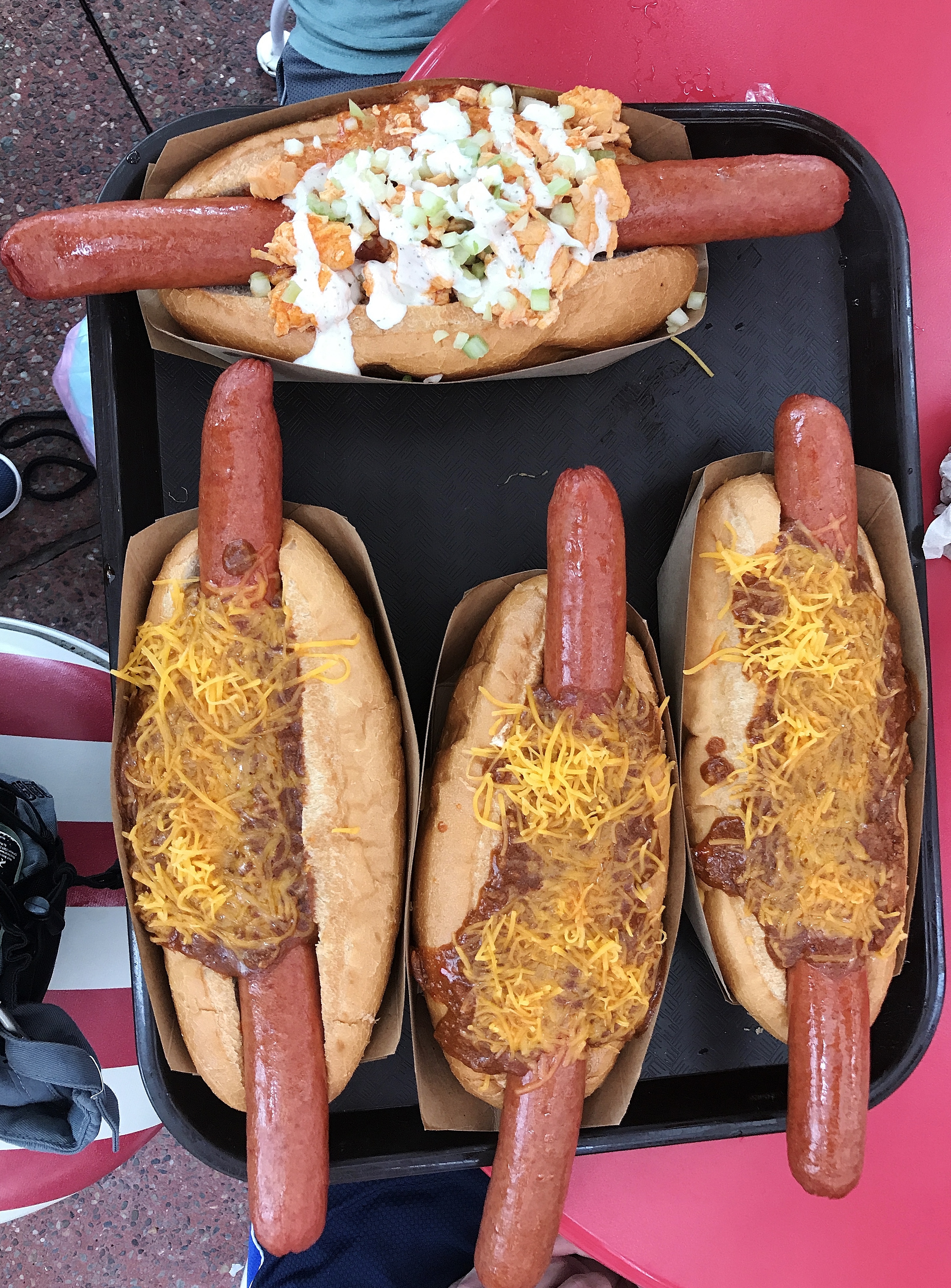 Caseys Corner - Le meilleur hot-dog de Disney