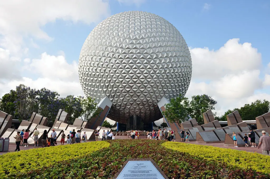 Our article teaches you how to eat cheap at Epcot