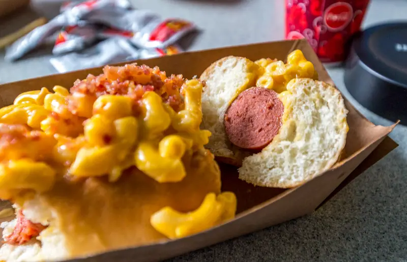Caseys Corner - Disney's Best Hot Dog