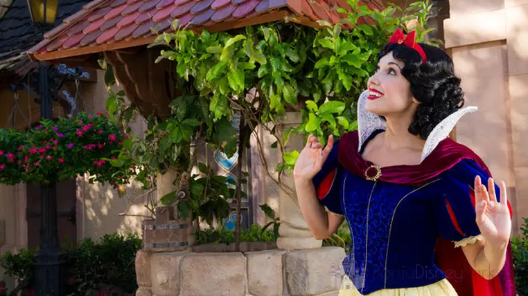 Snow White at the Germany Pavilion at Epcot