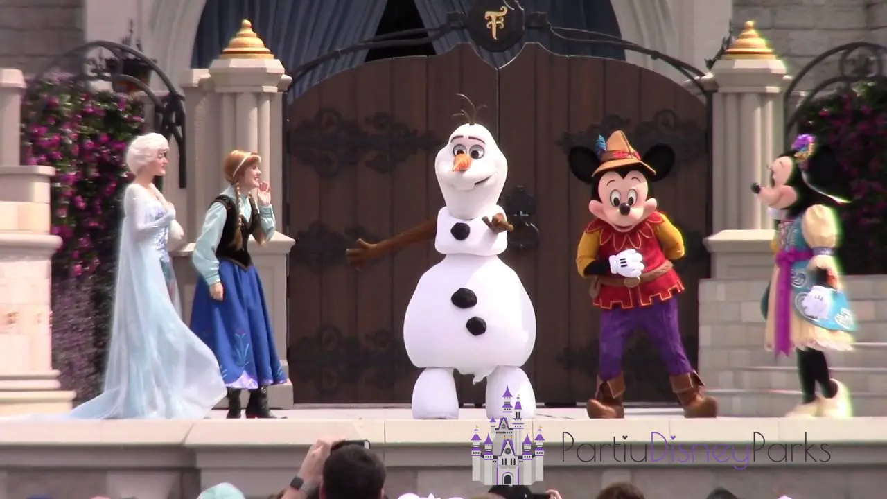 Mickey's Royal Friendship Faire Anna e Elsa