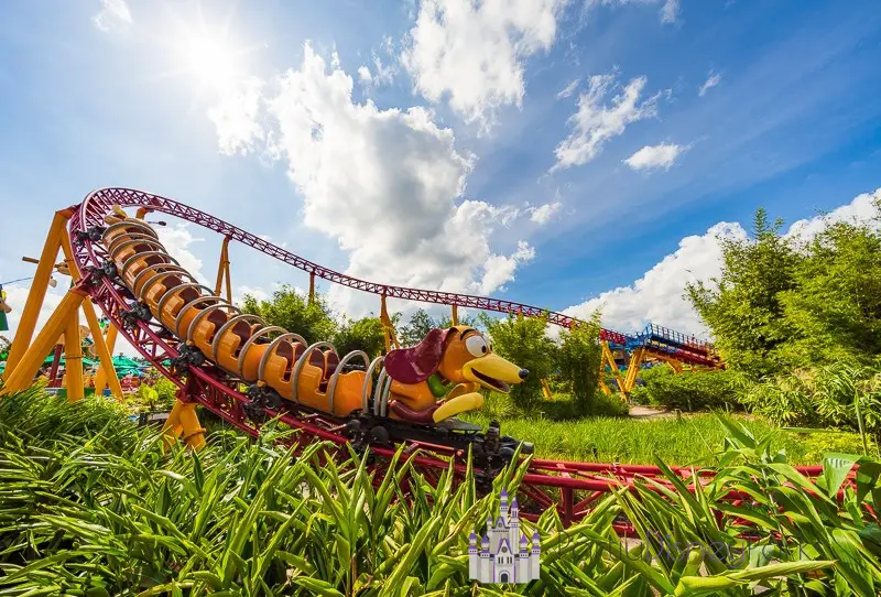 Toy Story Land - Chien Slinky