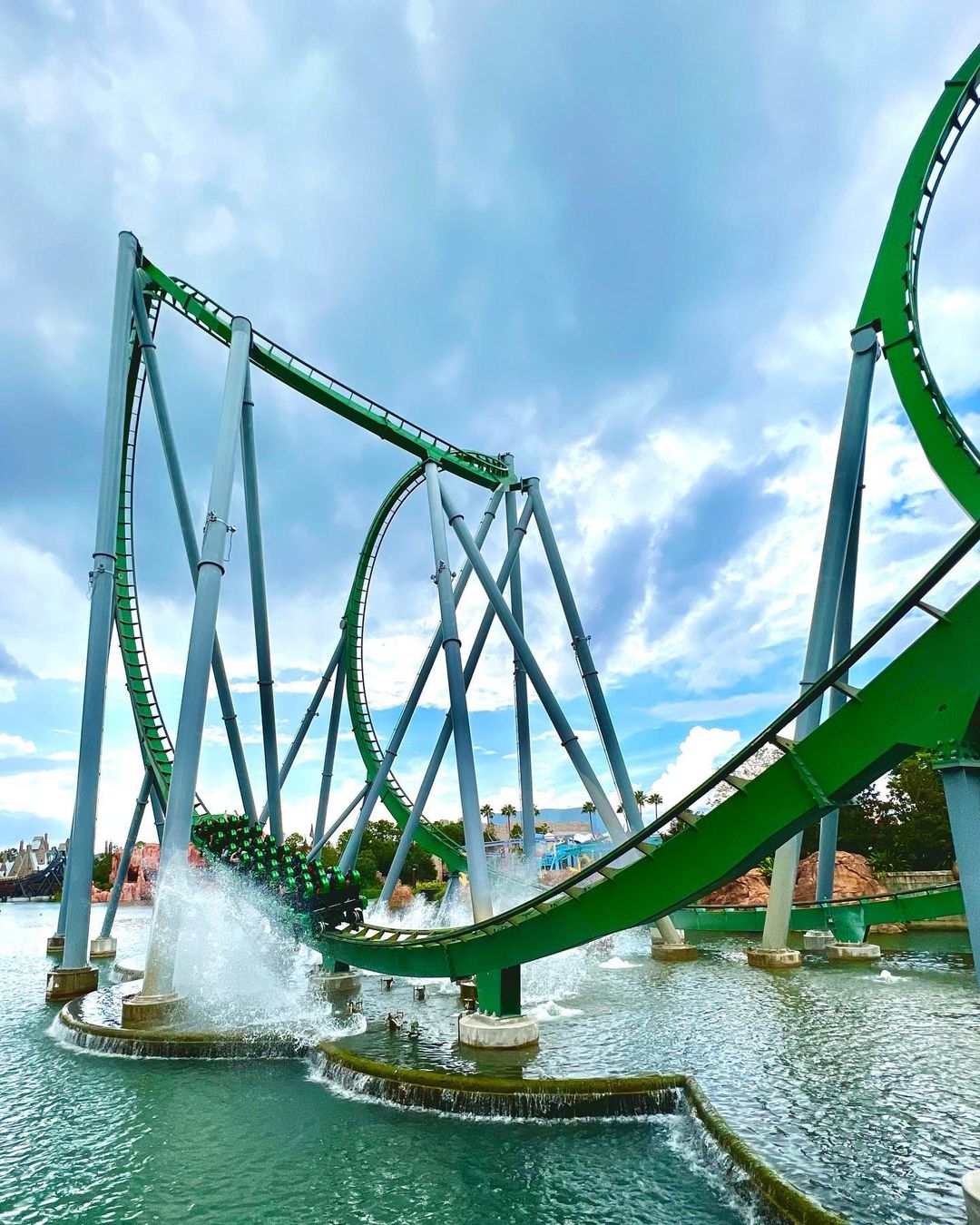 Hulk roller coaster