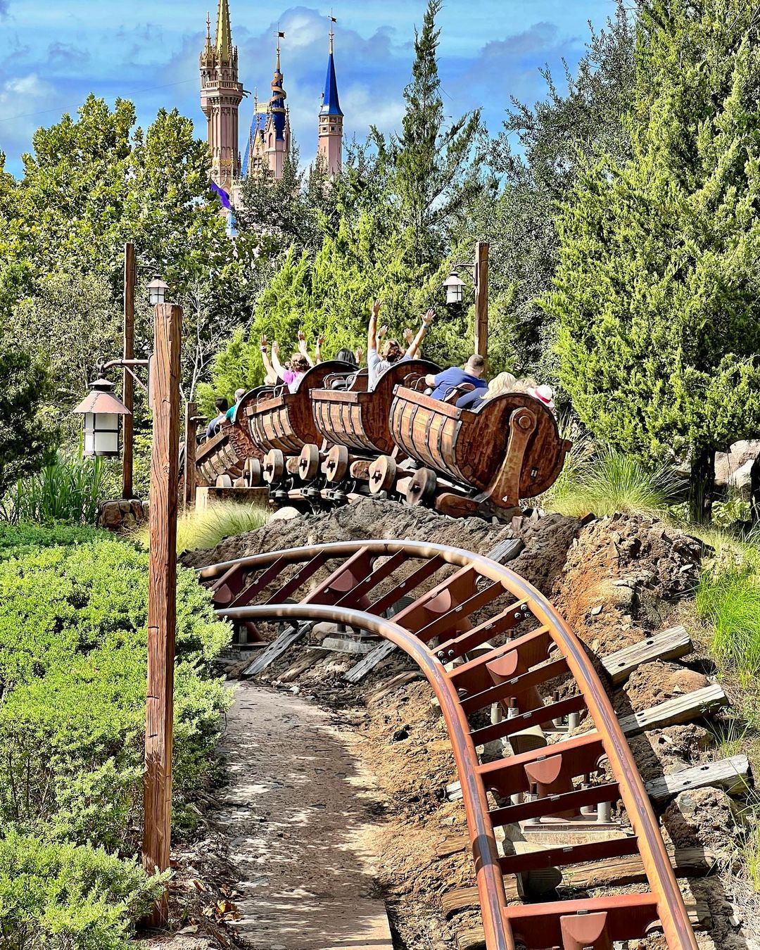 Train de la mine Seven Dwarfs - Family Coaster au Magic Kingdom