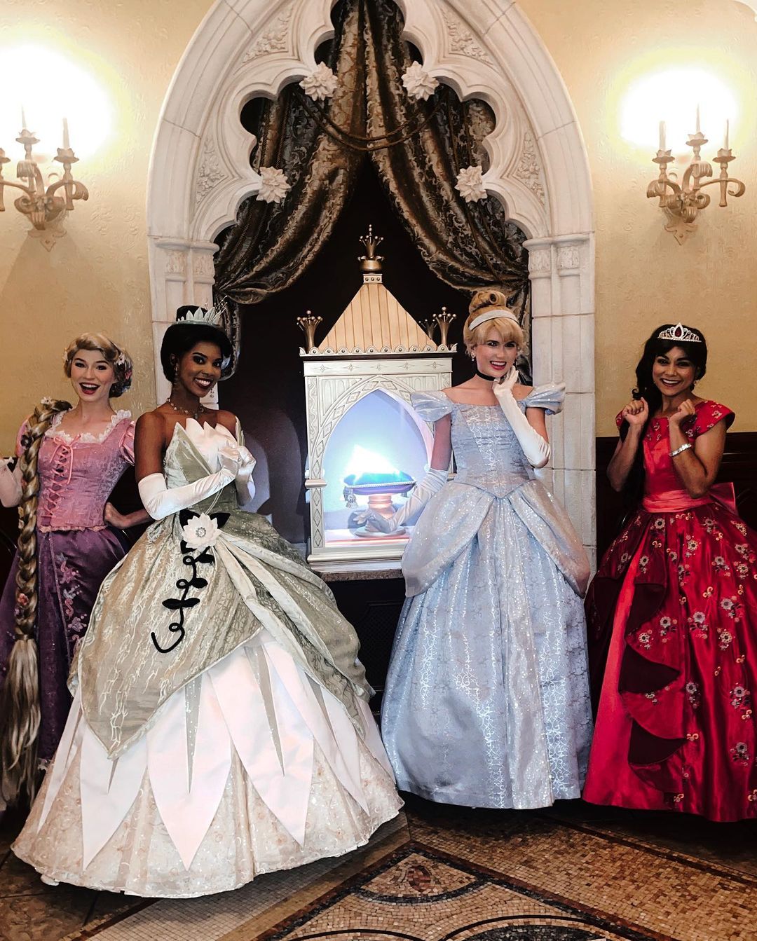 Princess Fairy Tale Hall - Encontro com Diversas Princesas no Magic Kingdom