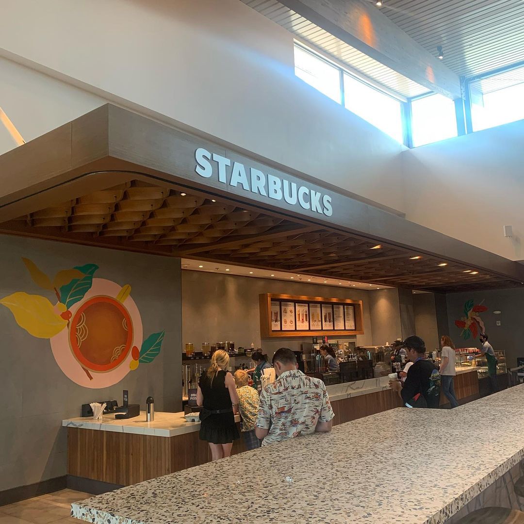 Starbucks à l'intérieur de l'été sans fin d'Universal
