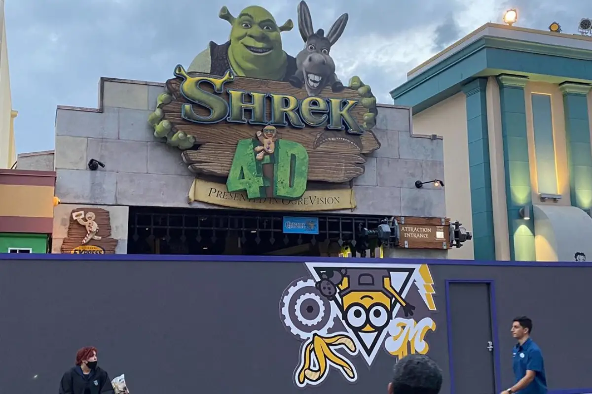 the image illustrates about the attraction shrek 4 