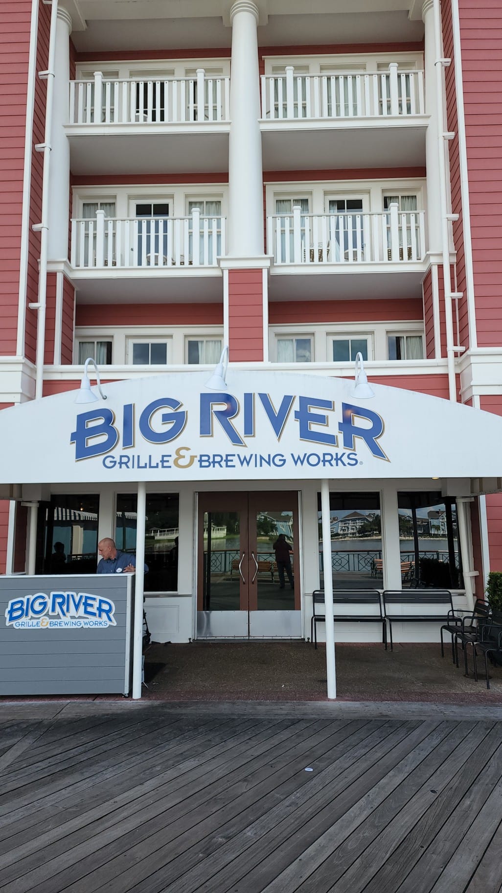 Big River Grille y fábricas de cerveza