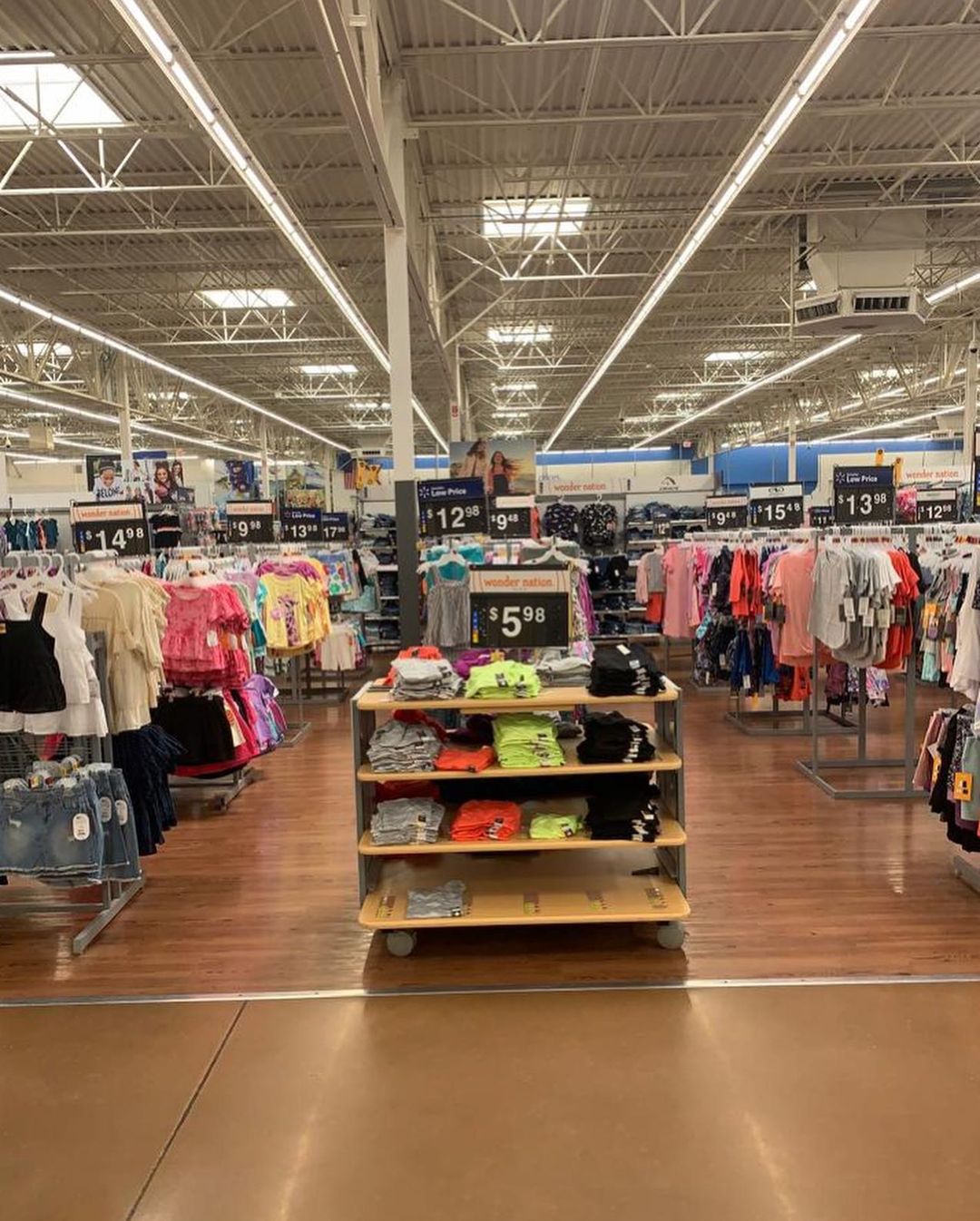 Comprar ropa en Walmart Orlando