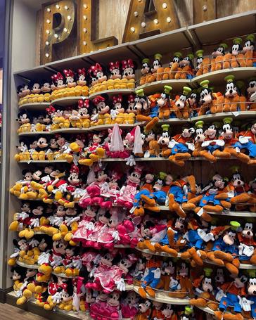 World of Disney Store - tienda Disney más grande del mundo
