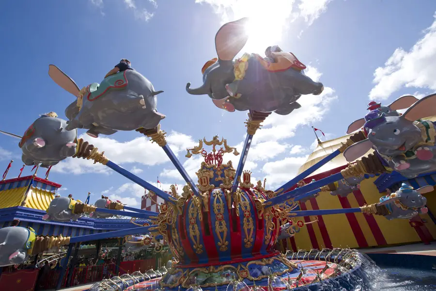 Dumbo, el elefante volador - Atracción del Reino Mágico