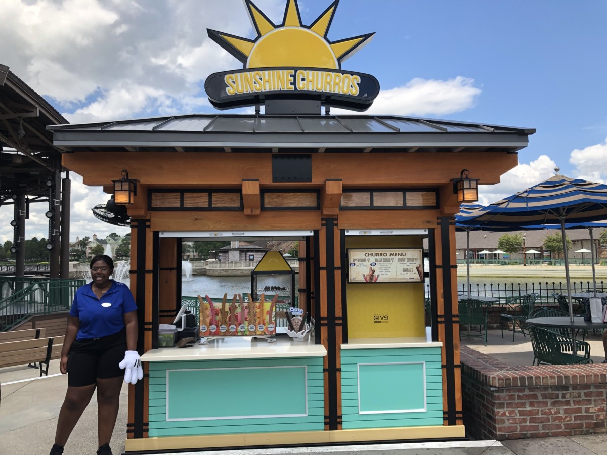 Sunshine Churros Restaurant Kiosk at Disney Springs