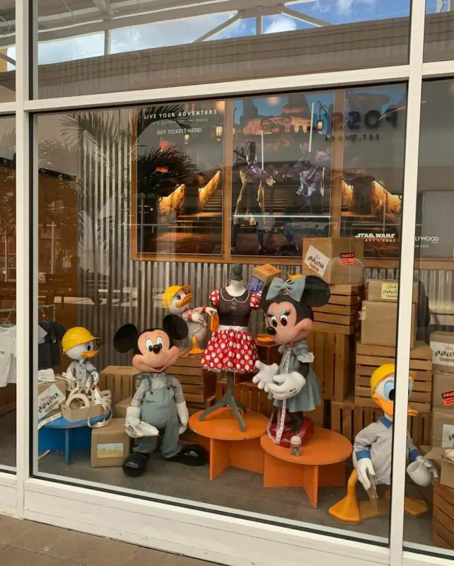 Disney Character Warehouse - Loja da Disney no Premium Outlet de Orlando