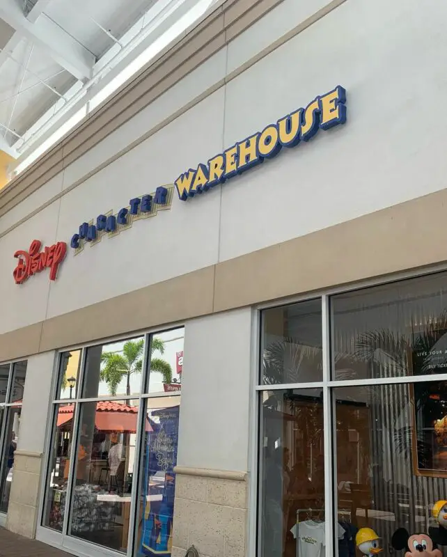 Disney Character Warehouse - Disney Store au Premium Outlet d'Orlando