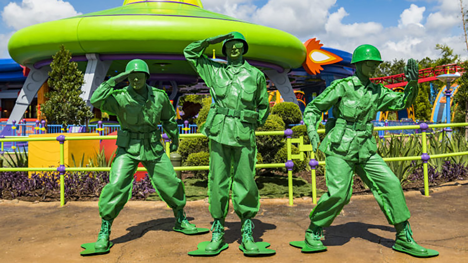 Green-Army-Man-Charaktere-aus-Disney-Filmen-in-Parks