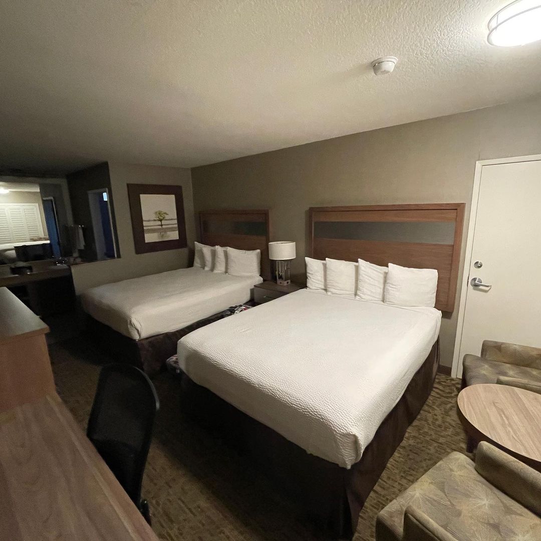 Room at the Best Western Plus Anaheim Inn