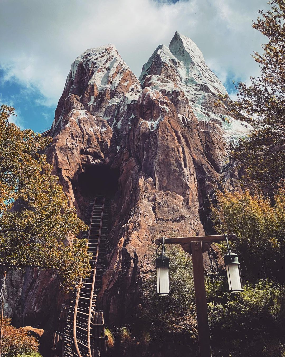 Expedition Everest - Animal Kingdom Attraction
