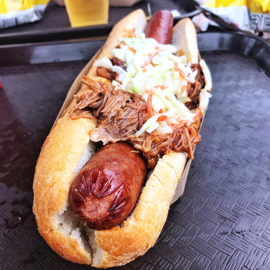 Hot Dog with pulled Pork no Min & Bill’s Dockside Diner - Restaurante do Hollywood Studios