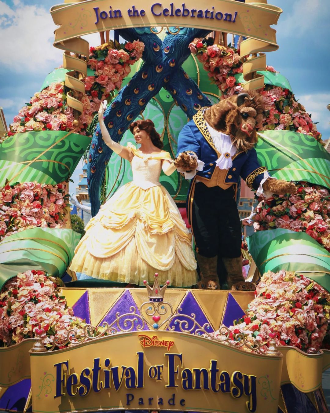 Festival of Fantasy Parade - Magic Kingdom Attraktion