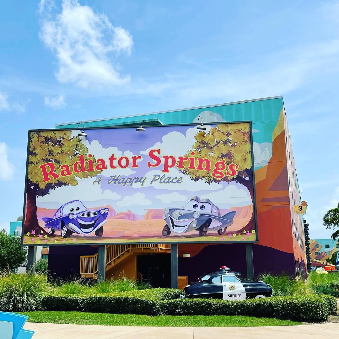 Radiator Springs - Zona de coches en Art of Animation - Disney Hotel