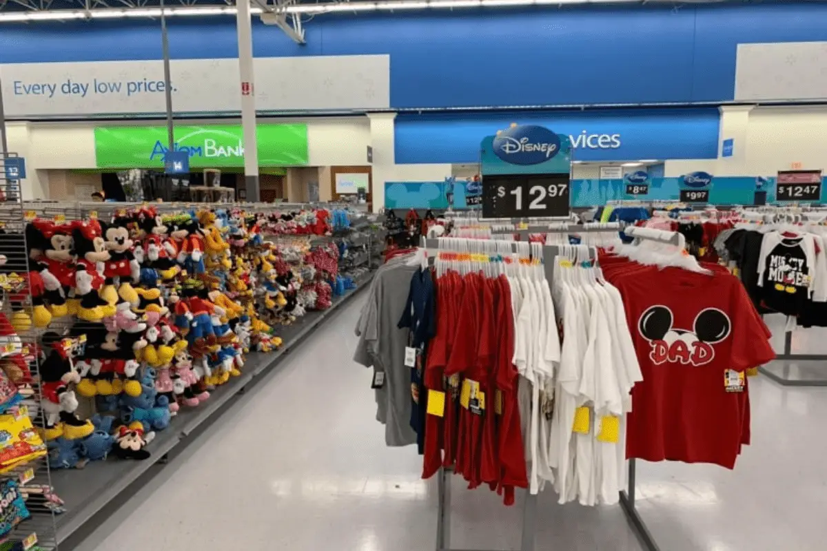 Das Bild zeigt etwas über Orlando Walmart 