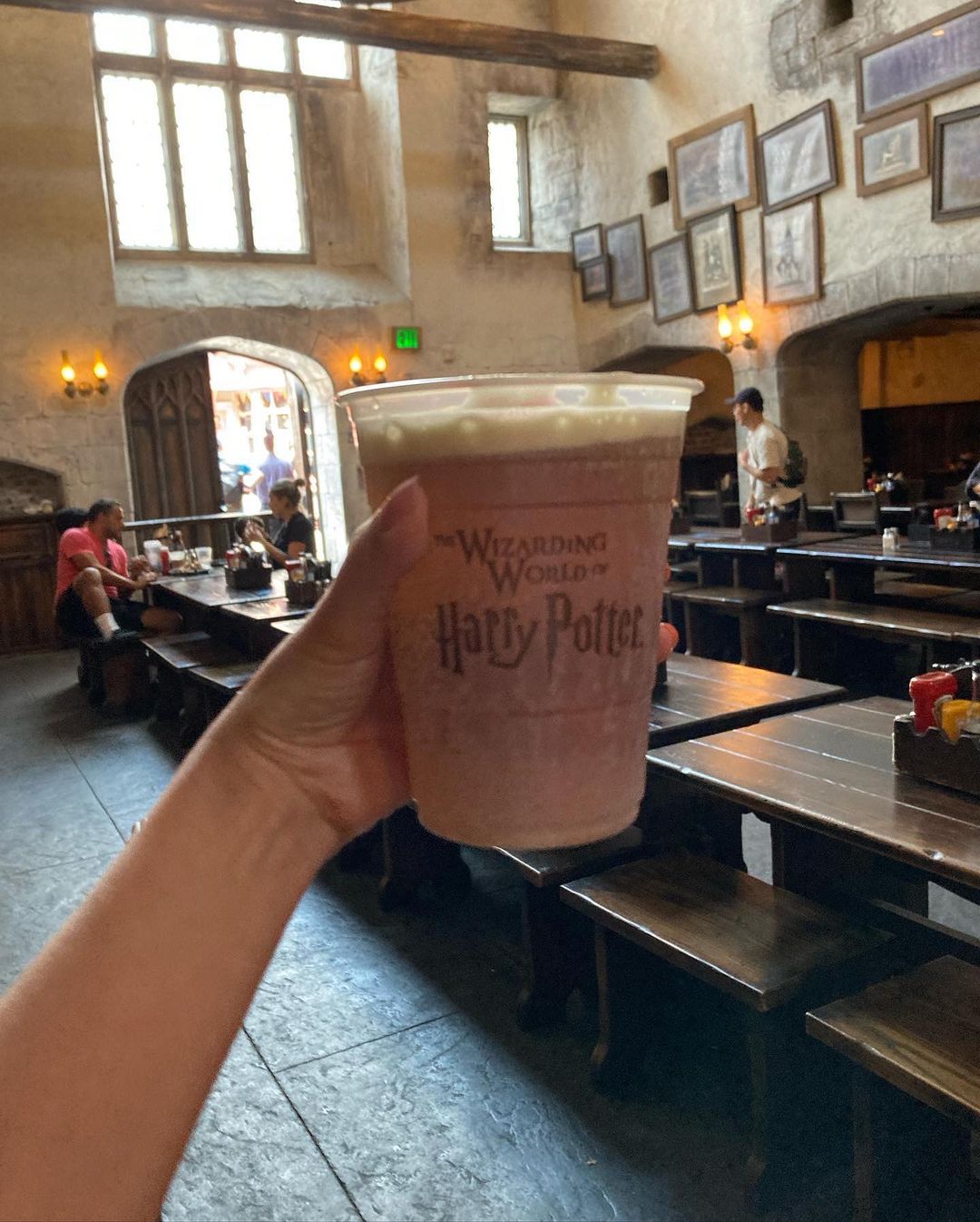 Cerveza de mantequilla en Leaky Cauldron - Restaurante Harry Potter en Universal Studios