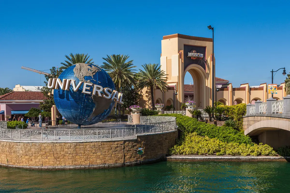 Orlando Universal Resort: places for those traveling alone