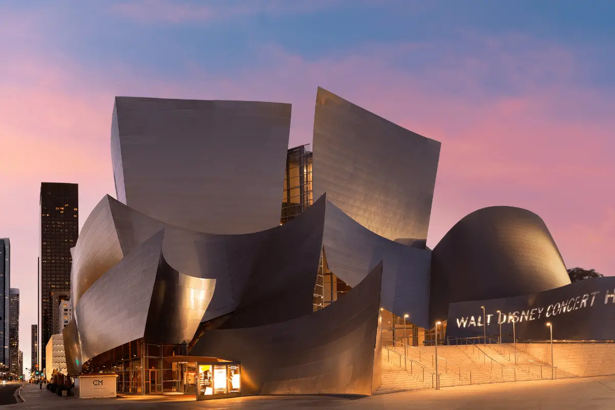 Conheça o Walt Disney Concert Hall